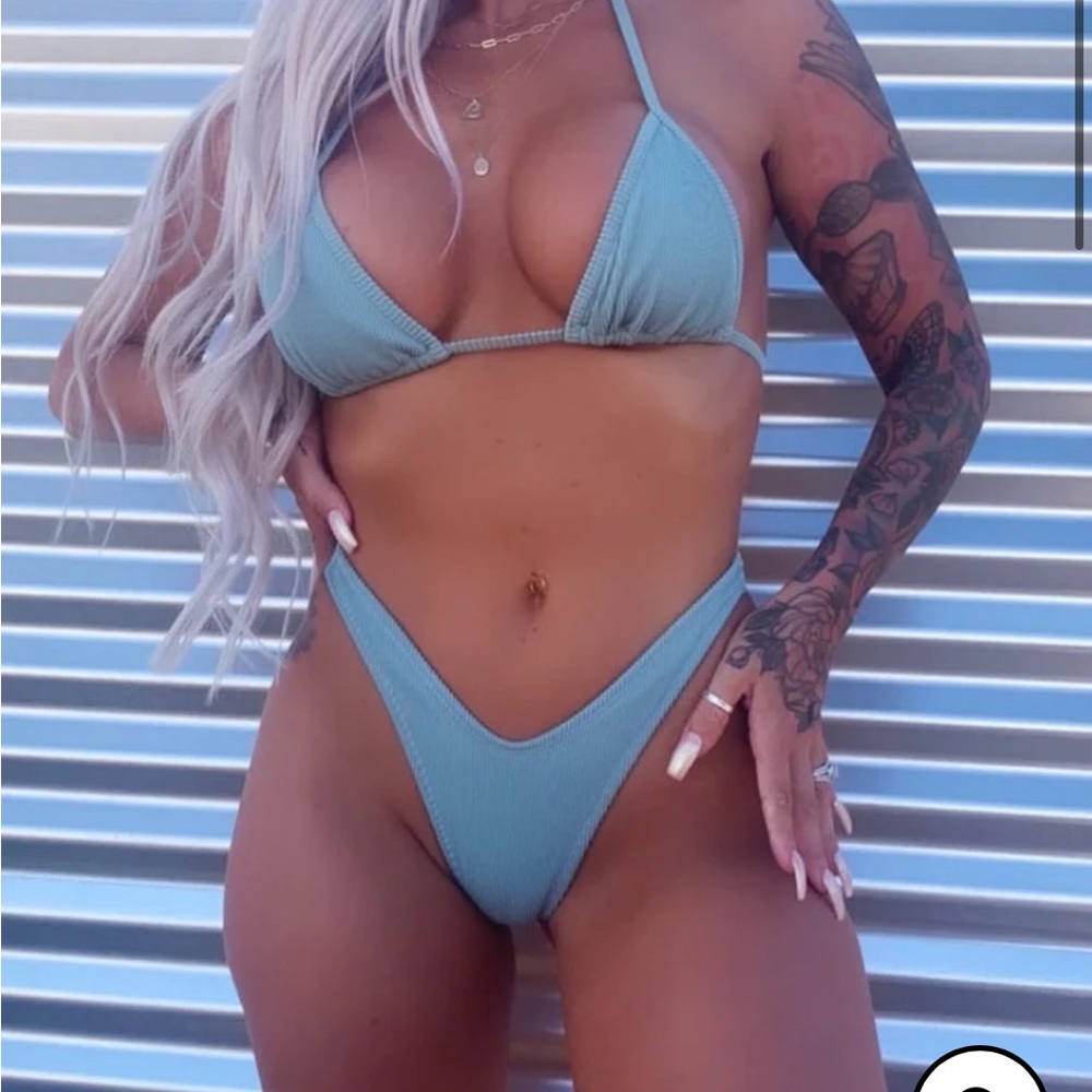 JessyJan X Bonny Bikini